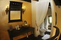 Casa Densil / casa colonial, colonial house havana, habana centro casa particular, havana center, habana casa