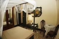 Casa Densil / casa colonial, colonial house havana, habana centro casa particular, havana center, habana casa