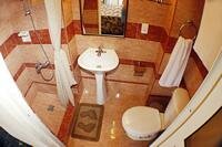 Casa Don Malecon / casa in havana central, havana centro, centro habana