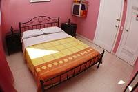 havana accommodation, independent apartment, centro habana,, casa in habana, havana centro, room for rent, bed and breakfast habana, havana 